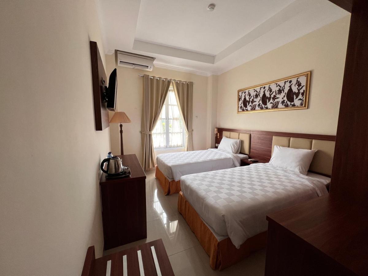 Le Semar Hotel Karawaci Dahung Eksteriør bilde