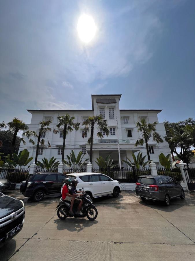 Le Semar Hotel Karawaci Dahung Eksteriør bilde