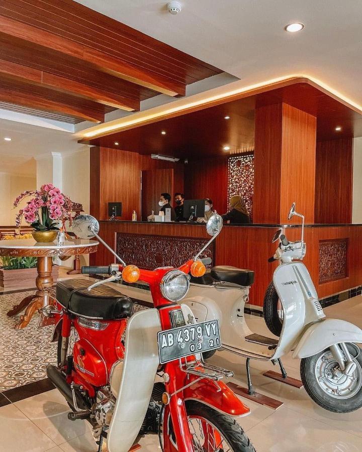 Le Semar Hotel Karawaci Dahung Eksteriør bilde
